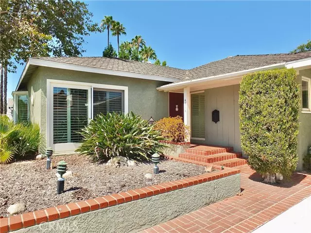 4314 Pepperwood Avenue, Long Beach, CA 90808