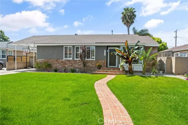 4809 Faculty Avenue, Long Beach, CA 90808