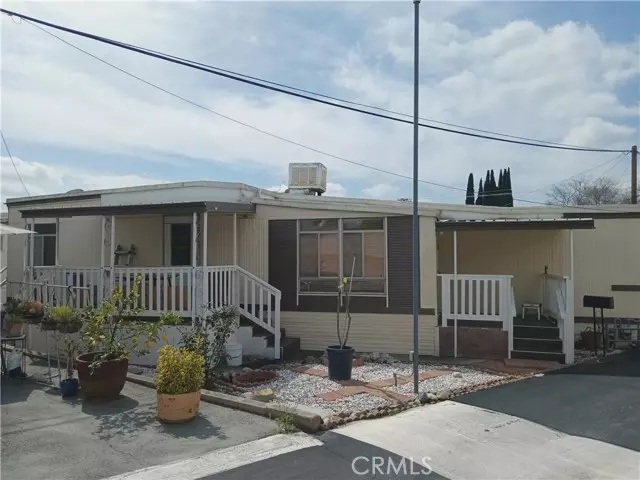 1020 BRADBUORNE, Duarte, CA 91010