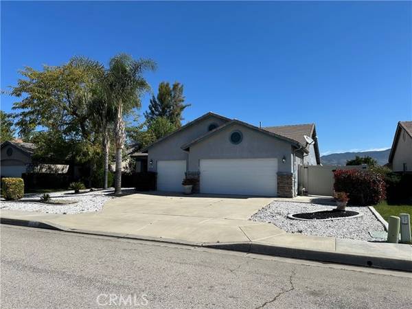 2037 Saint Emilion Lane, San Jacinto, CA 92583