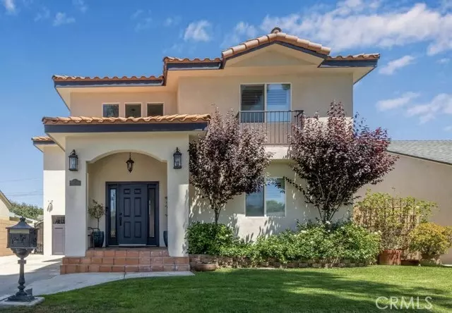 5216 Premiere Avenue, Lakewood, CA 90712