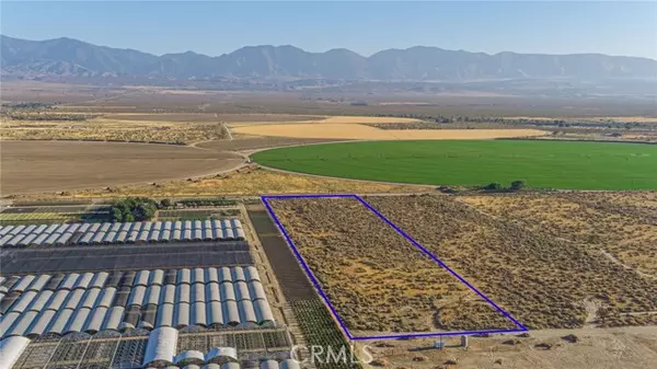 Llano, CA 93544,15935 E Avenue R