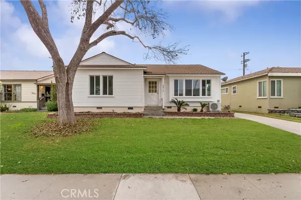 2812 Denmead Street, Lakewood, CA 90712