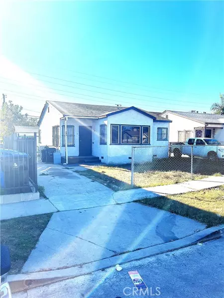 244 East 97th Street, Los Angeles, CA 90003