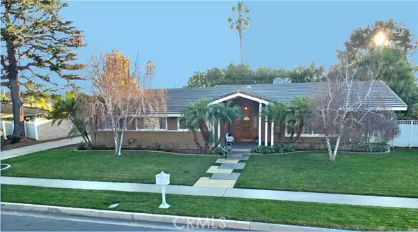 2092 Shelterwood Road, North Tustin, CA 92705