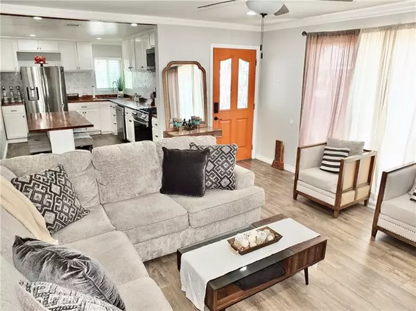 1430 East Michelson Street, Long Beach, CA 90805