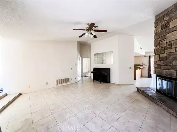 Cathedral City, CA 92234,68300 Espada Road