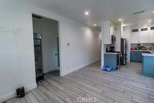 Los Angeles, CA 90003,151 East 69th Street