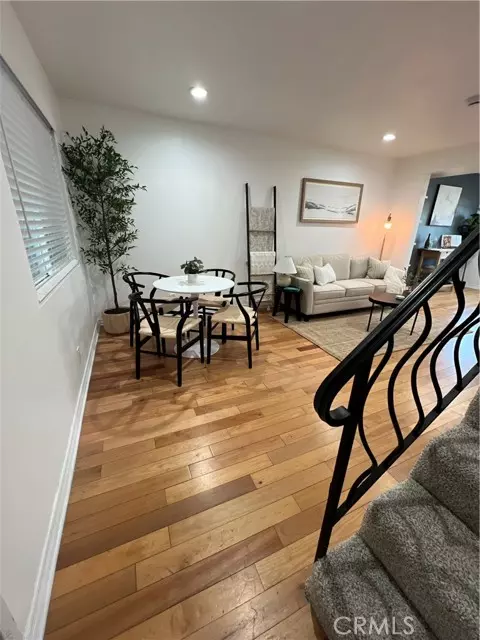 Long Beach, CA 90804,4113 East 10th Street
