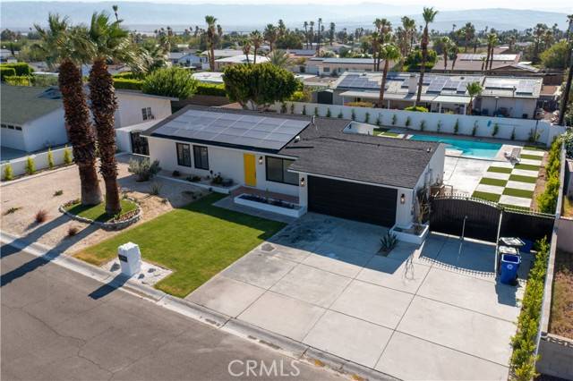2940 North Chuperosa Road, Palm Springs, CA 92262