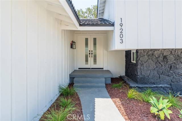 Cerritos, CA 90703,19203 Benfield Avenue