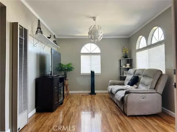 Long Beach, CA 90810,3653 Denver Avenue