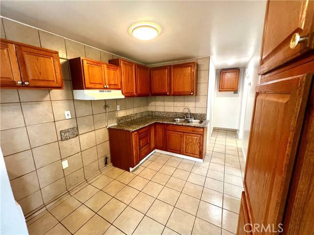 Long Beach, CA 90810,2657 East Monroe Street