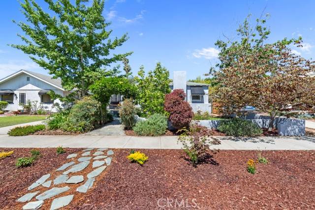 3711 Falcon Avenue, Long Beach, CA 90807