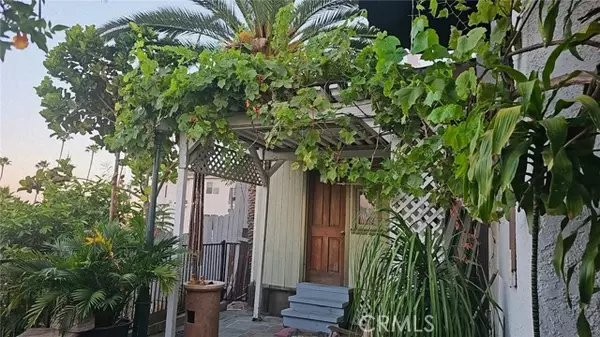 Los Angeles, CA 90032,3414 Amethyst Street