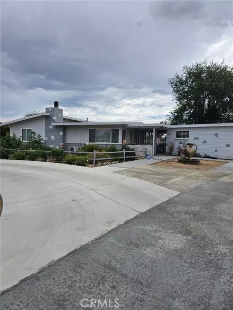 Apple Valley, CA 92307,21431 Pine Ridge Avenue