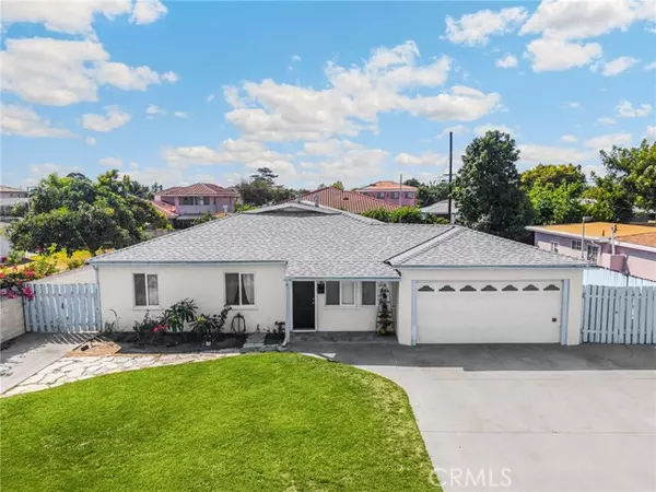 14721 Riata Street, Midway City, CA 92655