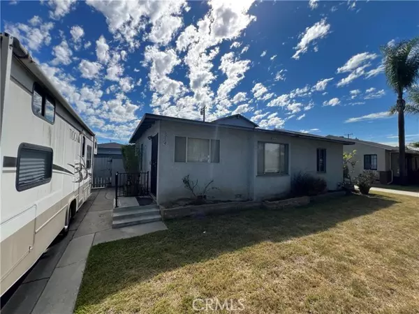 5214 East Peabody, Long Beach, CA 90808