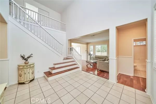 Saugus, CA 91390,28410 Agajanian