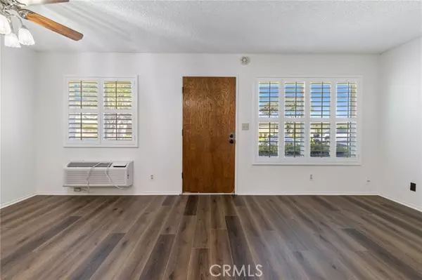 Bellflower, CA 90706,9934 Cedar Street