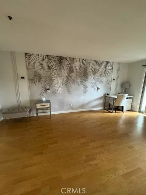 Newport Beach, CA 92663,260 Cagney Lane