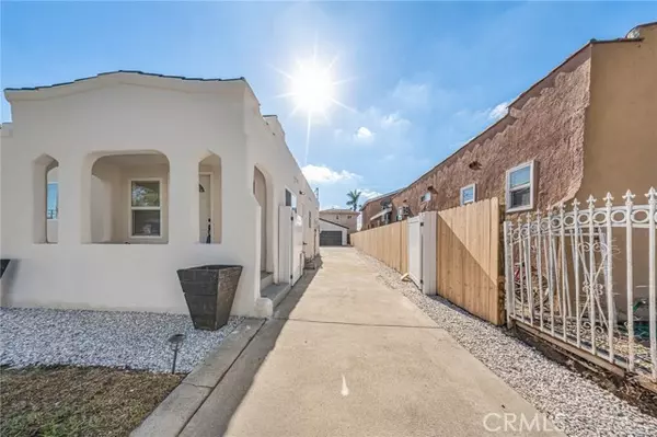 Los Angeles, CA 90044,622 West 99th