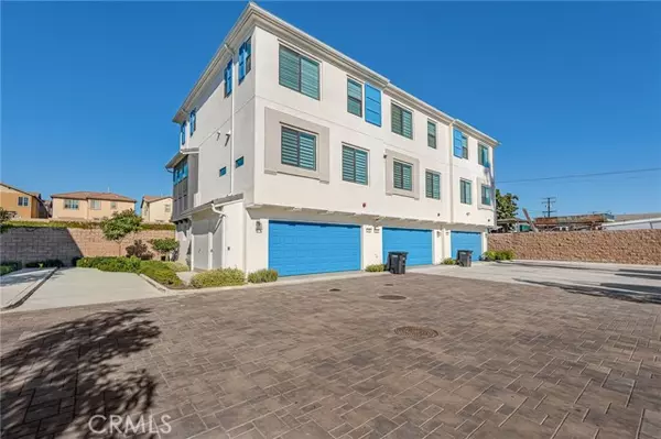 La Habra, CA 90631,149 East Knox Drive