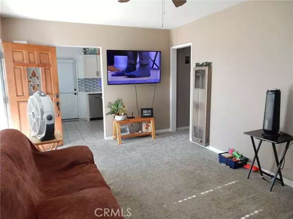 Anaheim, CA 92804,3361 West Thornton