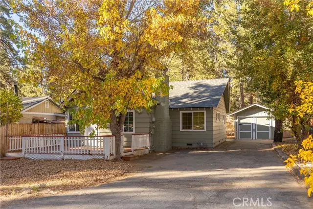 1117 West Rainbow Boulevard, Big Bear City, CA 92314