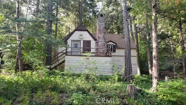 270 Hillside Road, Lake Arrowhead, CA 92352