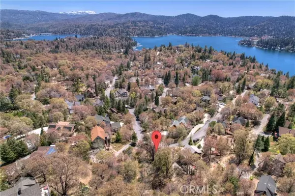 Lake Arrowhead, CA 92352,27998 West Shore Road