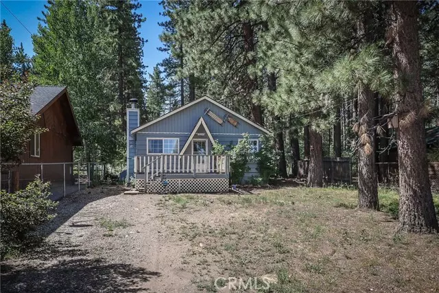 42855 Willow Avenue, Big Bear Lake, CA 92315