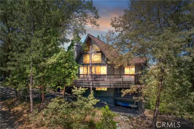 273 Shasta Drive, Lake Arrowhead, CA 92317