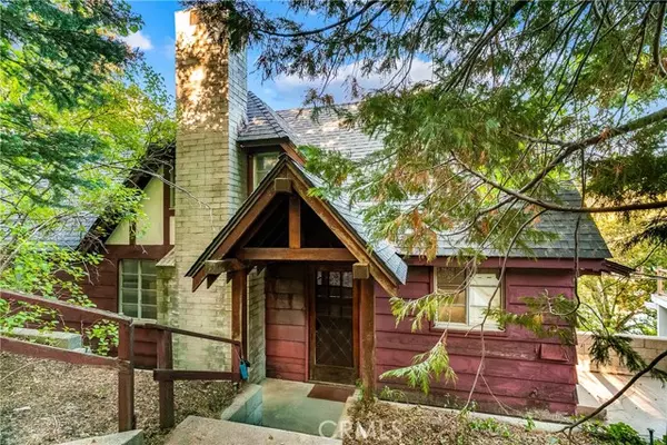 28946 Palisades Drive, Lake Arrowhead, CA 92352