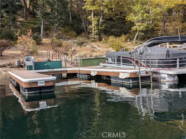 Lake Arrowhead, CA 92352,166 N 166 B --DOCK