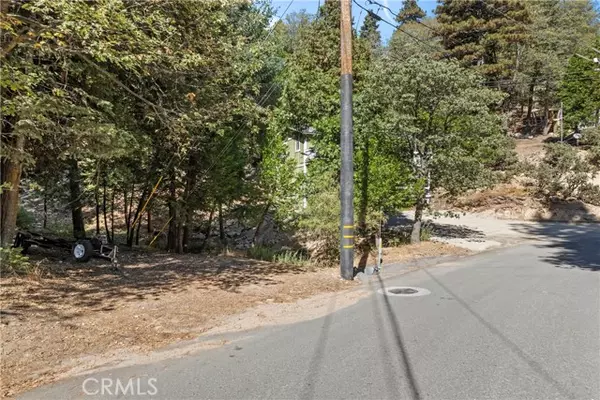 0 Thunderbird Drive, Lake Arrowhead, CA 92352