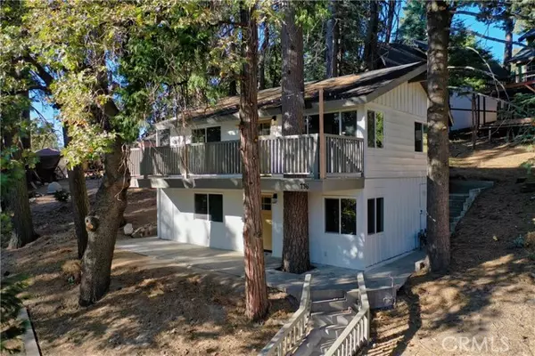 738 West Victoria Court, Lake Arrowhead, CA 92352