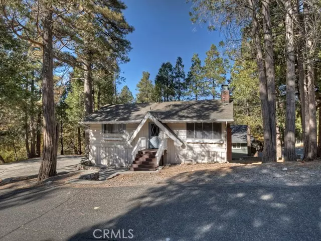 Crestline, CA 92325,24162 Montreaux Drive