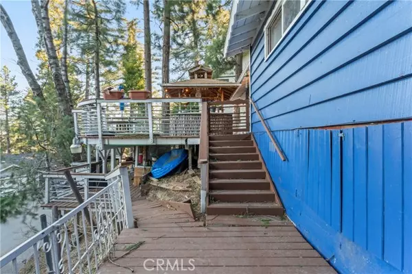 Crestline, CA 92325,24607 Bernard Drive