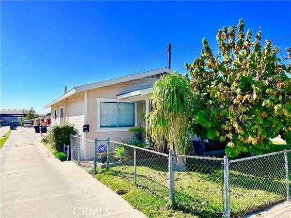 4922 Santa Ana Street, Cudahy, CA 90201