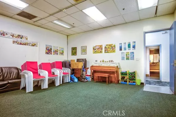 Torrance, CA 90504,17002 Prairie Avenue