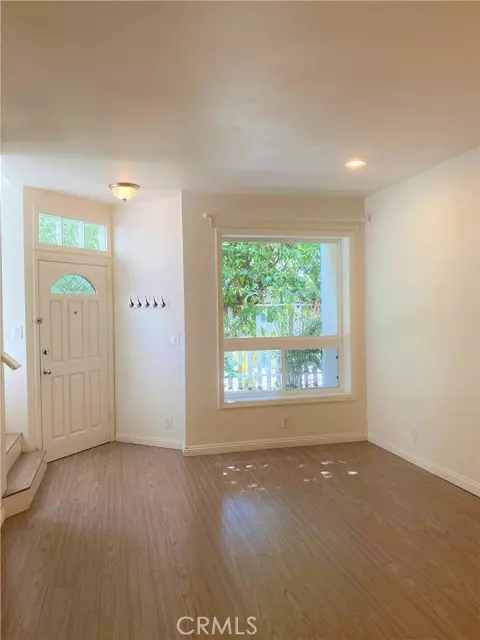 Torrance, CA 90501,2513 Apple Avenue