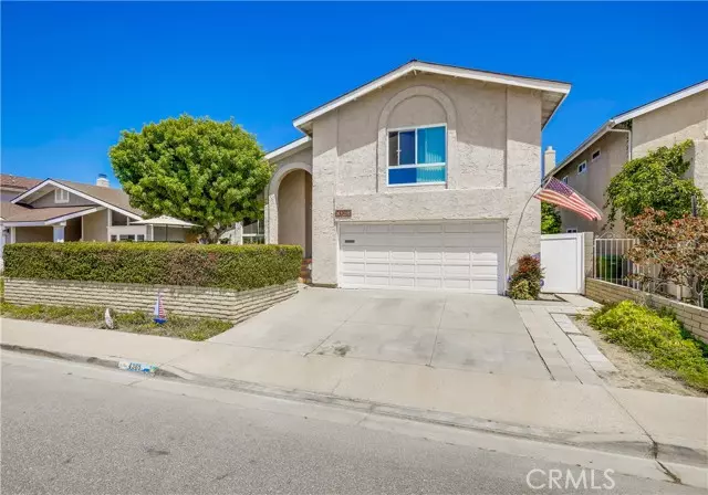 4365 Hazelnut Avenue, Seal Beach, CA 90740