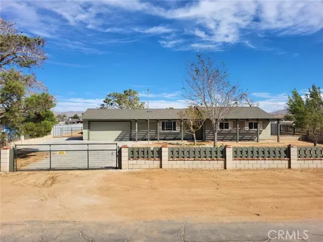 10525 Balsa Street, Apple Valley, CA 92308