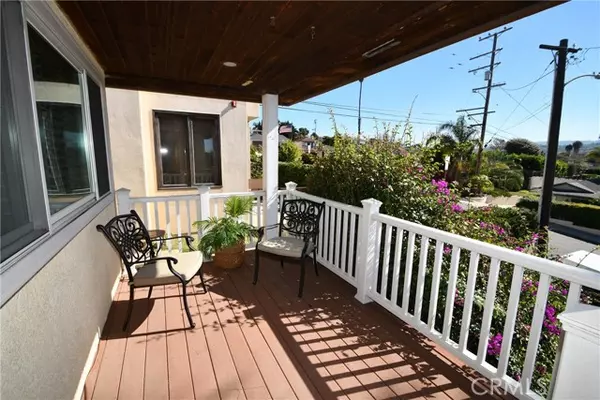 Redondo Beach, CA 90277,1033 Avenue A