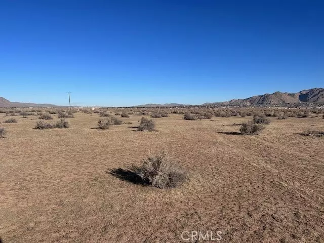 Apple Valley, CA 92307,0 0