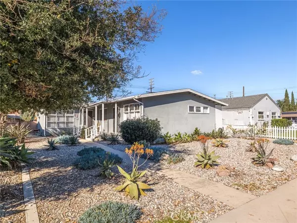 8309 Barnsley Avenue, Los Angeles, CA 90045