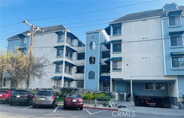 720 West 4th Street, Long Beach, CA 90802