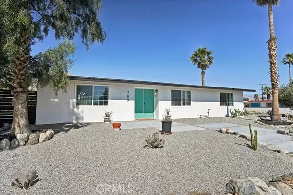 789 W Gateway Drive, Palm Springs, CA 92262