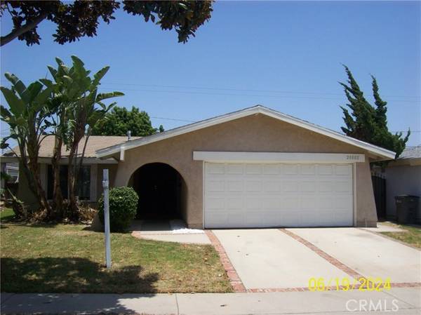 20002 Tajauta Avenue, Carson, CA 90746